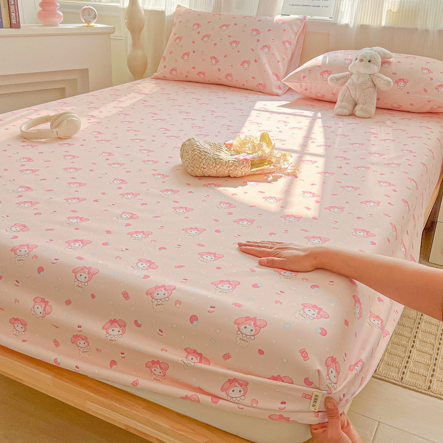 2026 New Style Coarse Cloth Fitted Sheet Single Piece for Spring and Summer Home Use Bedroom Cooling Mat Full Wrap Bed Sheet Three-Piece Set