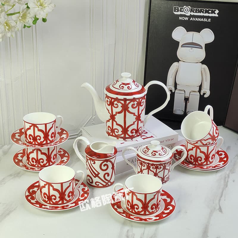 Cross-border European-style Bone China Coffee Cup Teapot Chinese Red 15-Piece Coffee Set Ceramic Cup Saucer Coffee Set Wedding Gift