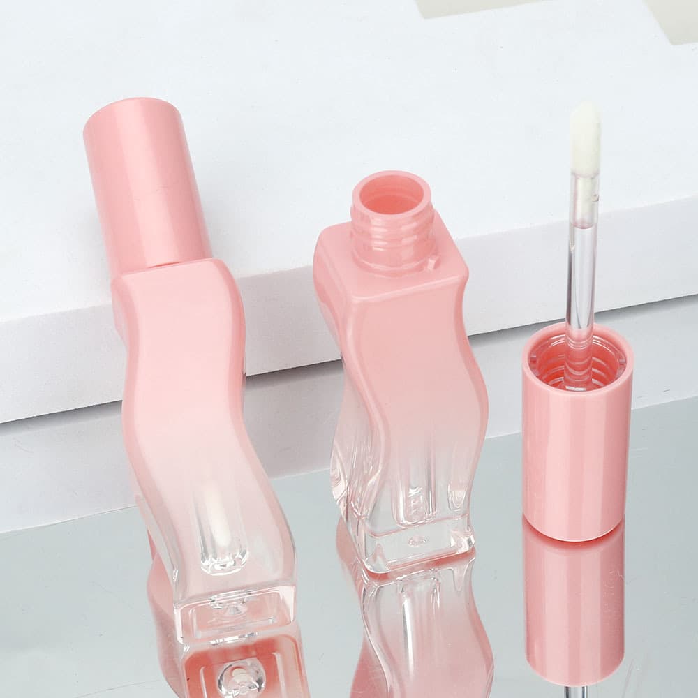 In Stock 2.5ml Transparent Wavy Lip Gloss Tube Pink Irregular Lip Glaze Bottle Cosmetic Lip Mud Sample Sub-packing Tube