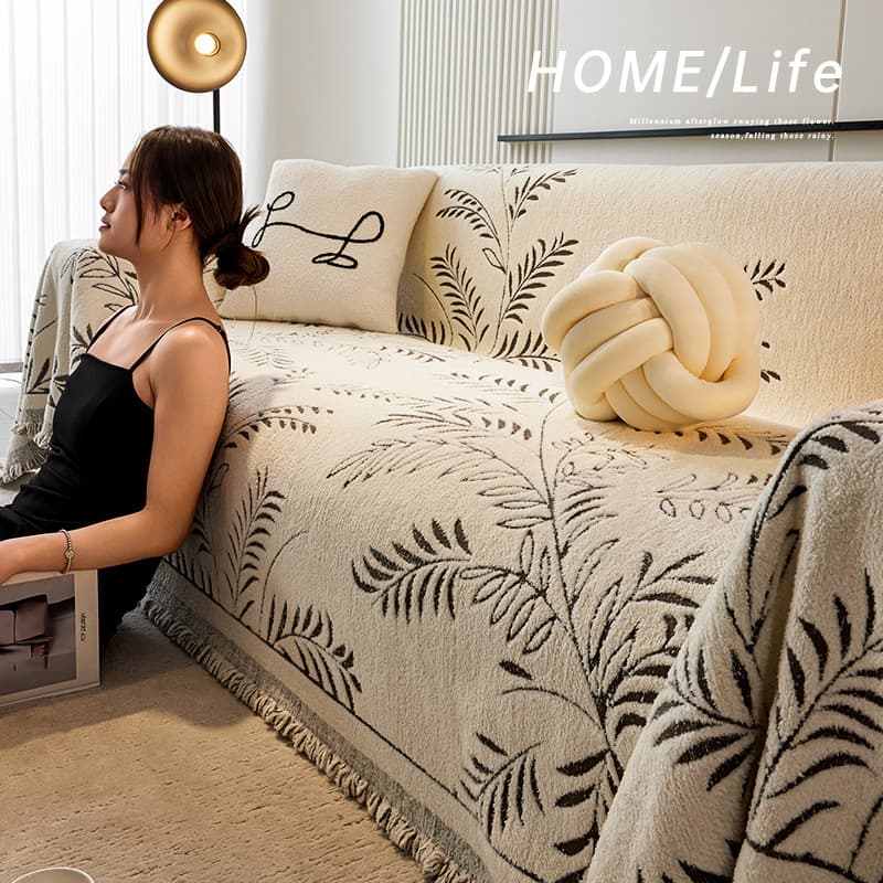Ins Style Arctic Velvet Sofa Cover, Full Coverage Thickened Non-Slip Sofa Slipcover for Autumn and Winter, Premium Sofa Throw Cover