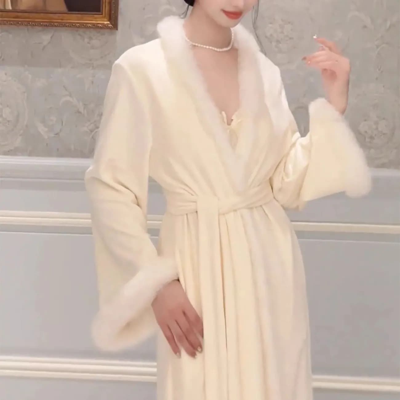 Luxury Women's Bathrobe for Fall/Winter, Plush Soft Long Sleepwear, Sweet and Sexy Loungewear Robe