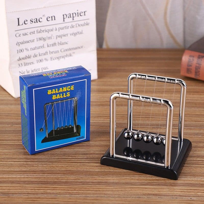 Newton's Swing Ball Perpetual Motion Instrument Magnetic Levitation Small Ornament Home Study Office Desk Creative Decoration Craft