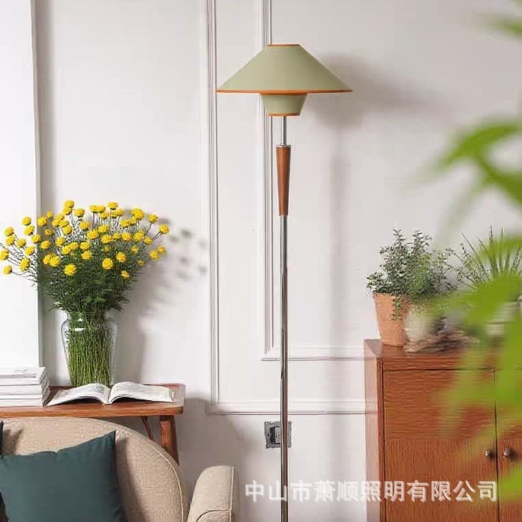 Vintage Retro Solid Wood Fabric Table Lamp, Spring Green Bookish Atmosphere Light for Desk, Bedroom, Floor