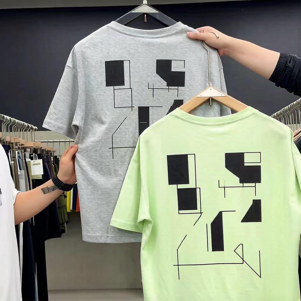 Men's Clothing Wholesale Factory Direct Low Price Summer Men's Round Neck Short Sleeve T-Shirt Plus Size 5 Yuan Street Stall Source