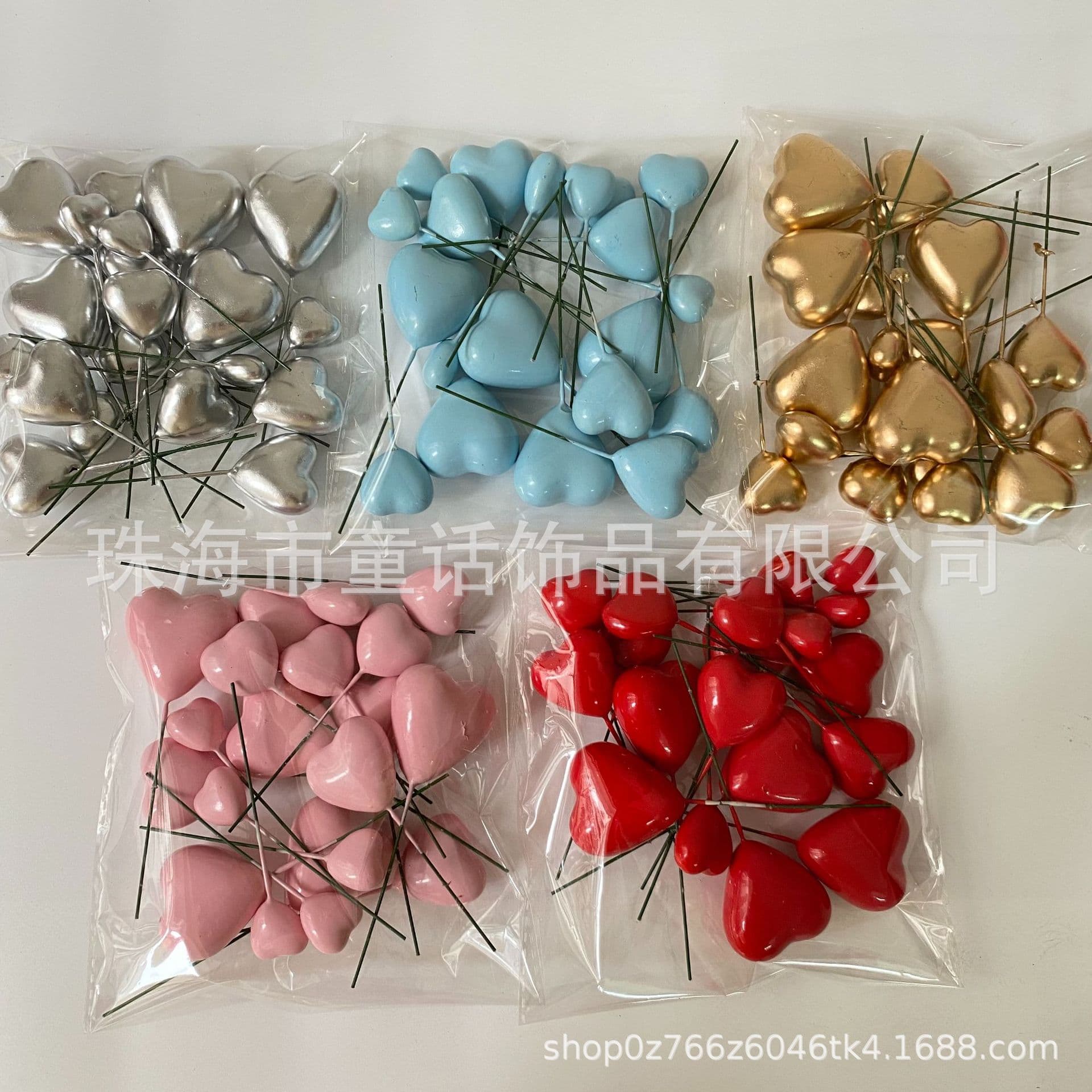 Valentine's Day cake decoration balls, red heart-shaped foam balls, Valentine's Day gift.