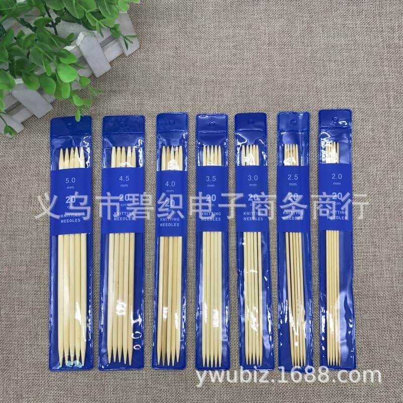 Knitting tools, bleached bamboo knitting needles 20cm short needles 2.0-5.0, 5 needles per set, 7 sets for sleeves and dolls