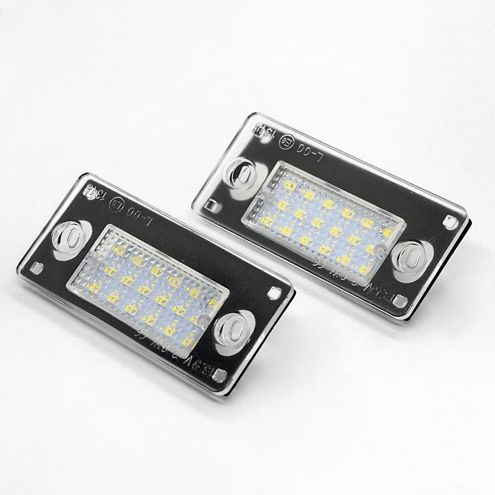 Cross-border hot model applicable to 01-03 Volkswagen AUDI Audi A4/A3/8L/B5 car LED license plate light rear license plate