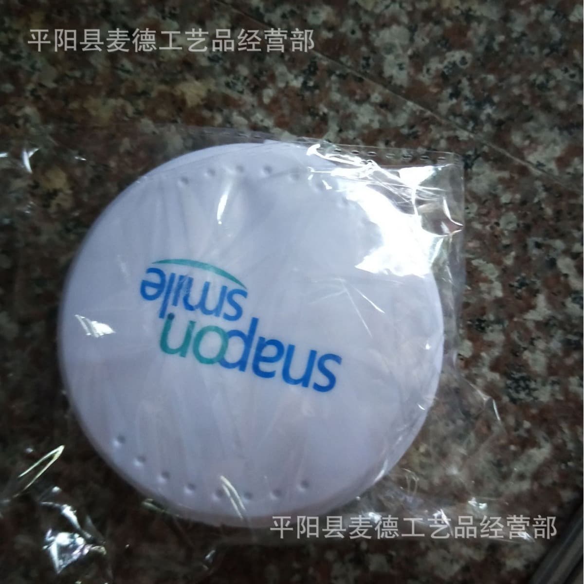 New TV Simulation Dental Braces, Fake Teeth, In Stock Upper and Lower Simulation Dental Braces Silicone Teeth Veneers