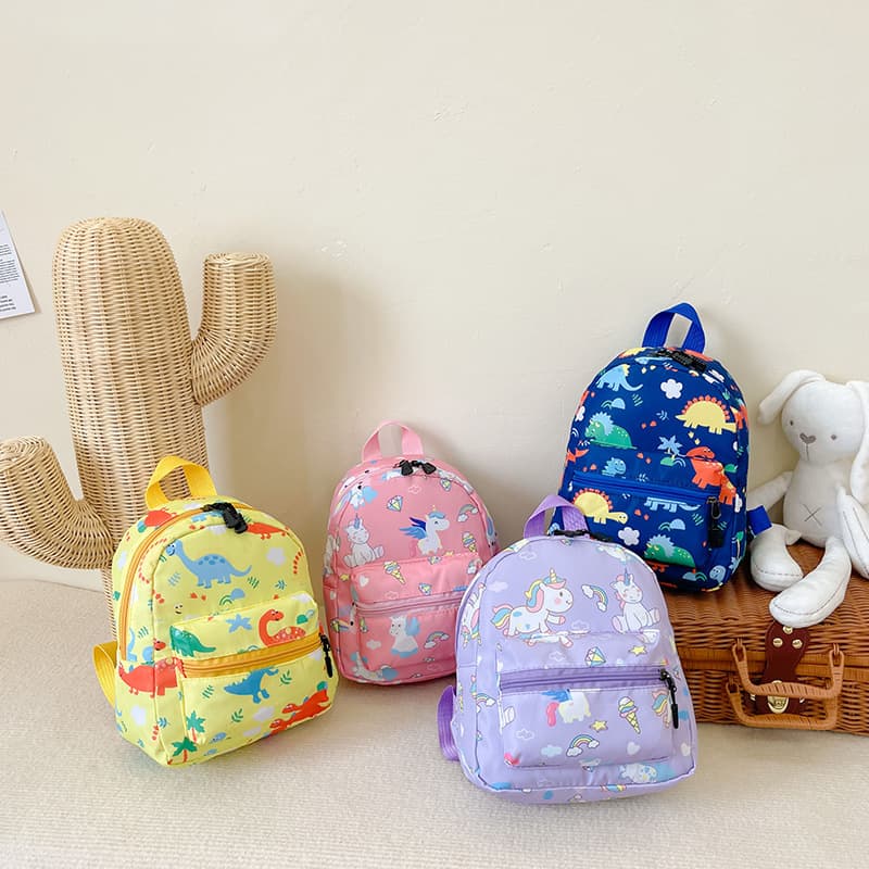 Cartoon cute children's backpack, 2025 Korean style small dinosaur kindergarten backpack, simple and stylish children's bag