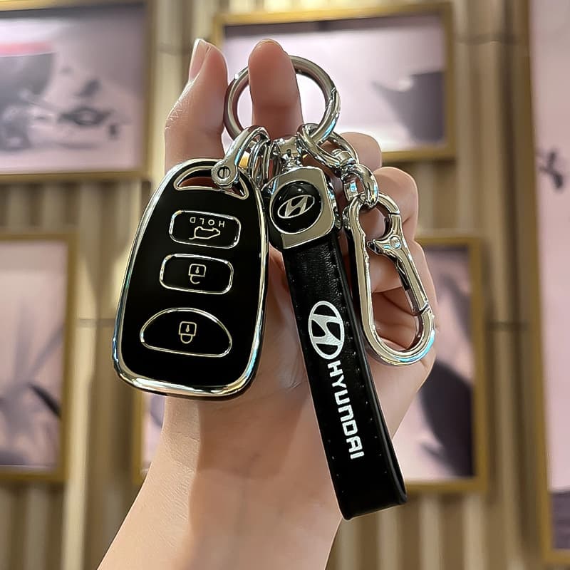 Compatible with Hyundai Elantra, Yuedong, Tucson, Sonata, Kia Forte, Sportage, Carens remote key case with buckle