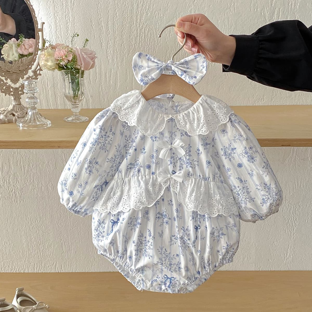 Baby clothes 26 spring girls blue bow dress girls fashionable lace bag ass sisters outfit
