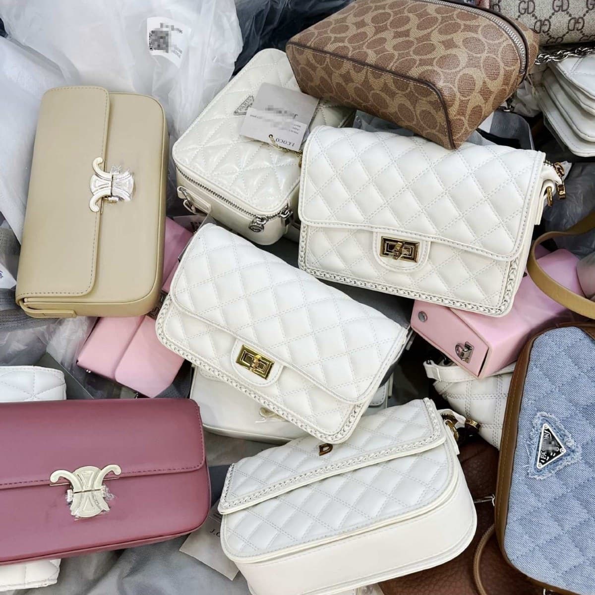 Brand clearance leftover women's handbags wholesale, assorted styles, export-grade high-quality shoulder bags, Guangzhou final batch stock clearance sale