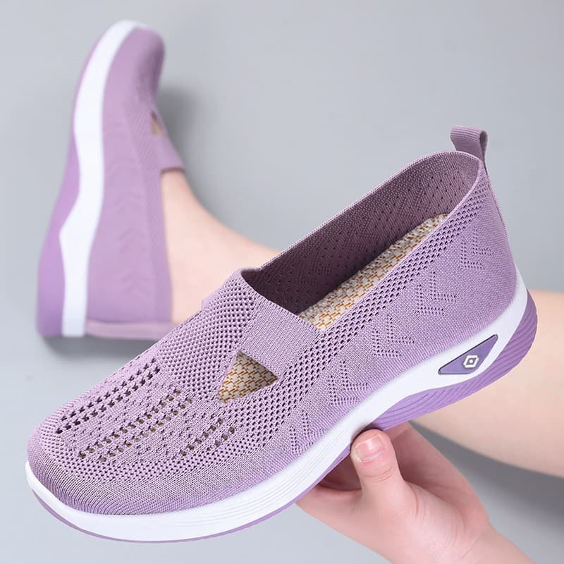 Women's Summer Slip-On Shoes, Large Size, Flyknit Mesh Casual Shoes, Versatile Old Beijing Cloth Shoes, Wholesale