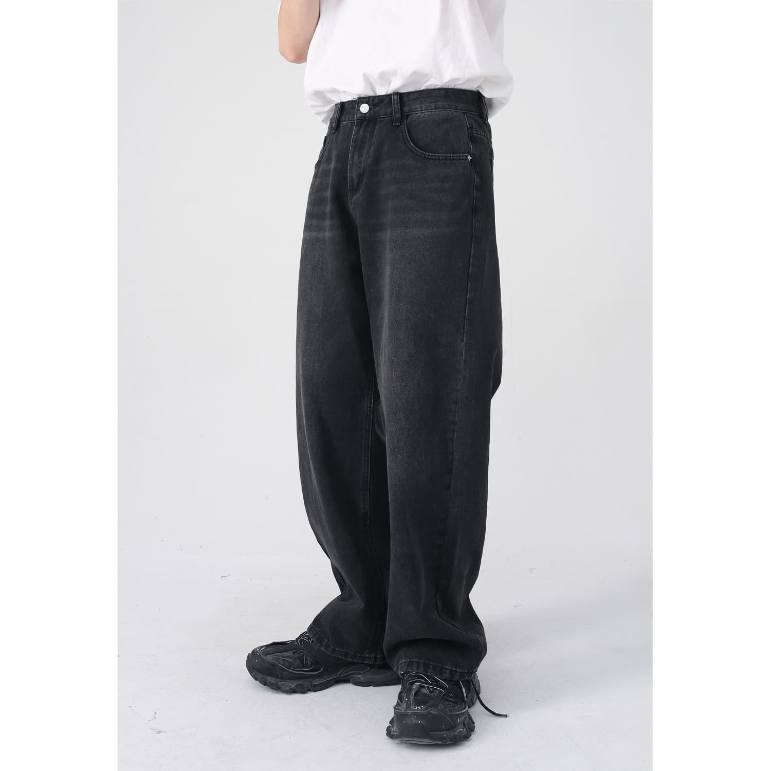 MTLCLOTHES Men's Clothing | American Vintage Washed Distressed Jeans for Men, Loose Straight-Leg Clean Fit Pants