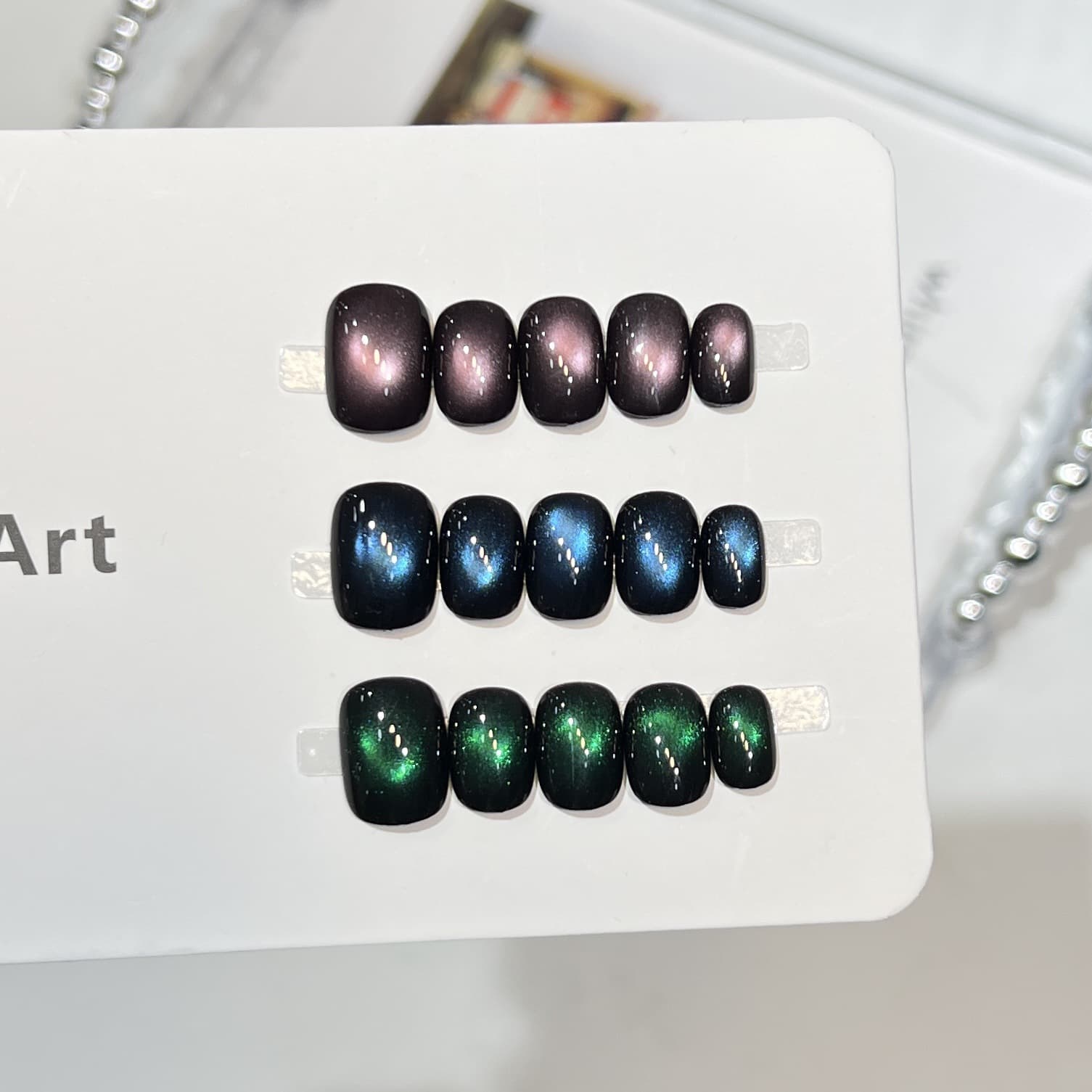Dairisen Solid Glass Bead Cat Eye Nail Art Ins Style Handmade Wearable Nail Tips Short False Nail Stickers