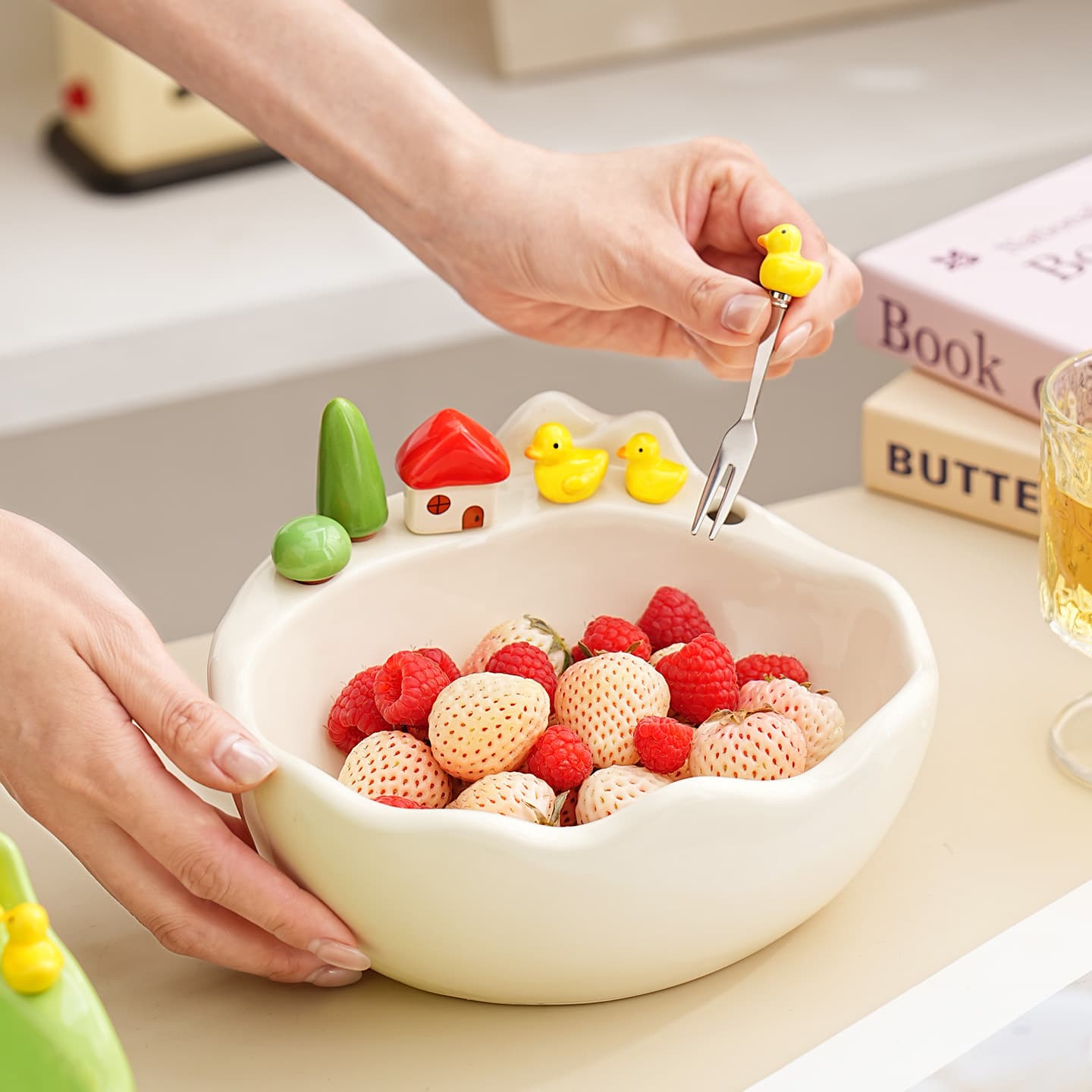 Cute Ceramic Fruit Bowl with Small Forks, Home 304 Stainless Steel Fruit Fork Set, Living Room Cream Style Snack Fruit Bowl