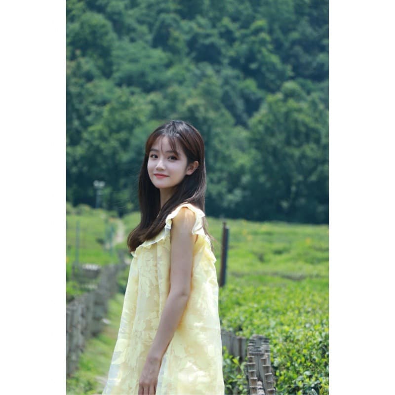 Yang Zhiwen Star-Style Yellow Dress for Women Summer French Ruffled Peter Pan Collar Loose Unique Fairy Short Dress