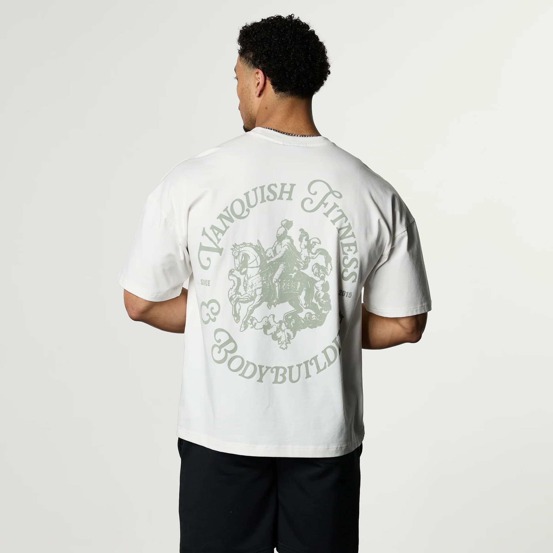 VANQUISH Men's Oversized T-Shirt for Muscle Training, Cotton Loose Fit Casual Short Sleeve Workout Top
