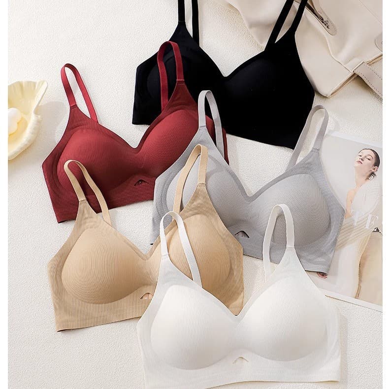 Invisible Foundation Liquid Push-Up Comic Bust Bra for Women, Small Bust Enhancer, Non-Empty Cup, Wire-Free, Back-Smoothing Bra