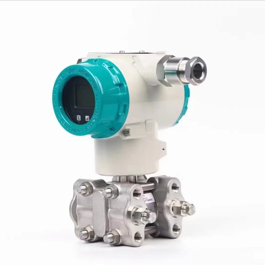 Single-crystal silicon differential pressure transmitter, intelligent differential pressure transmitter, HART communication protocol, 4-20mA signal output.