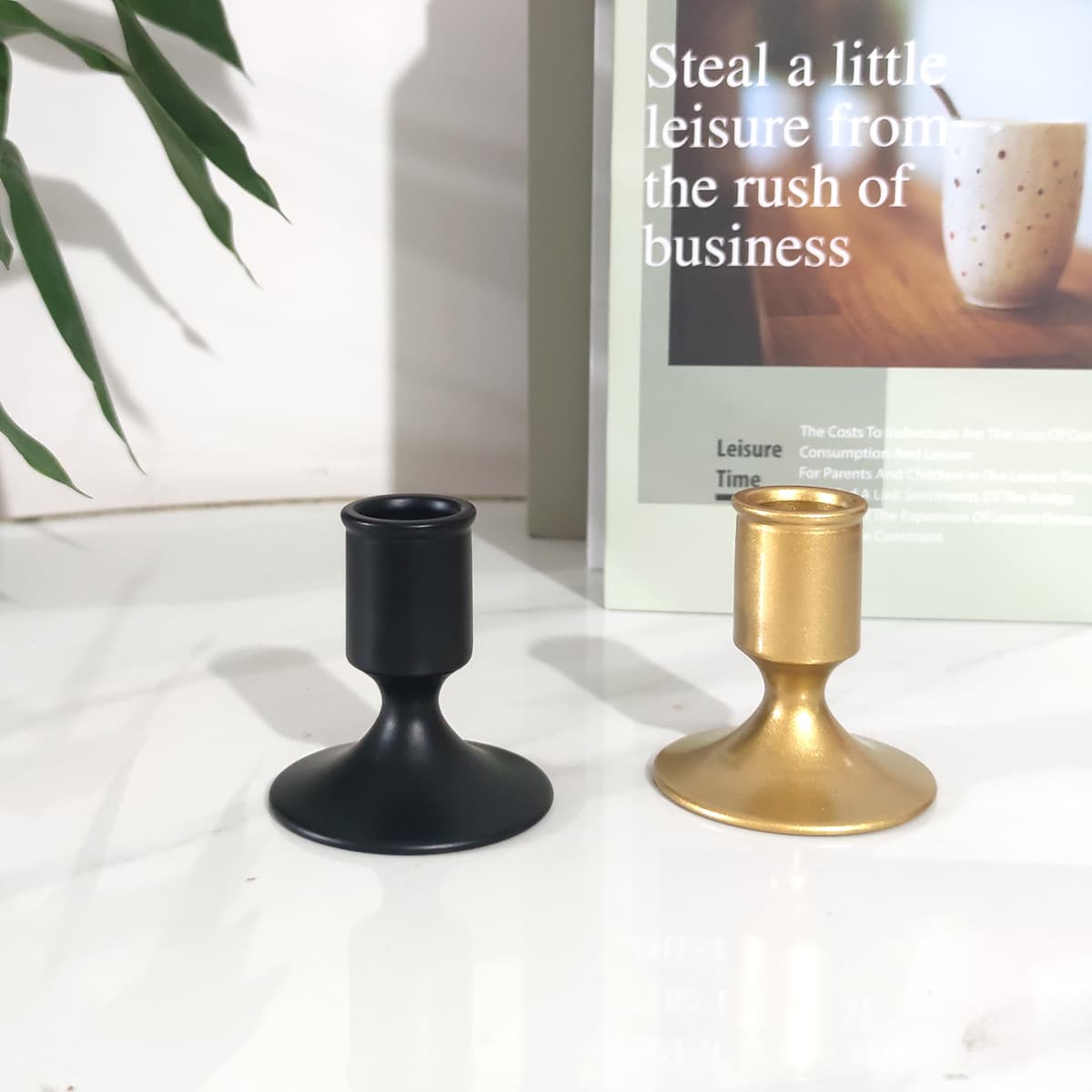 European-Style Gold and Black Wedding Candle Holder, Iron Art Craft, Halloween Atmosphere Candle Base Ornament with a High-End Feel