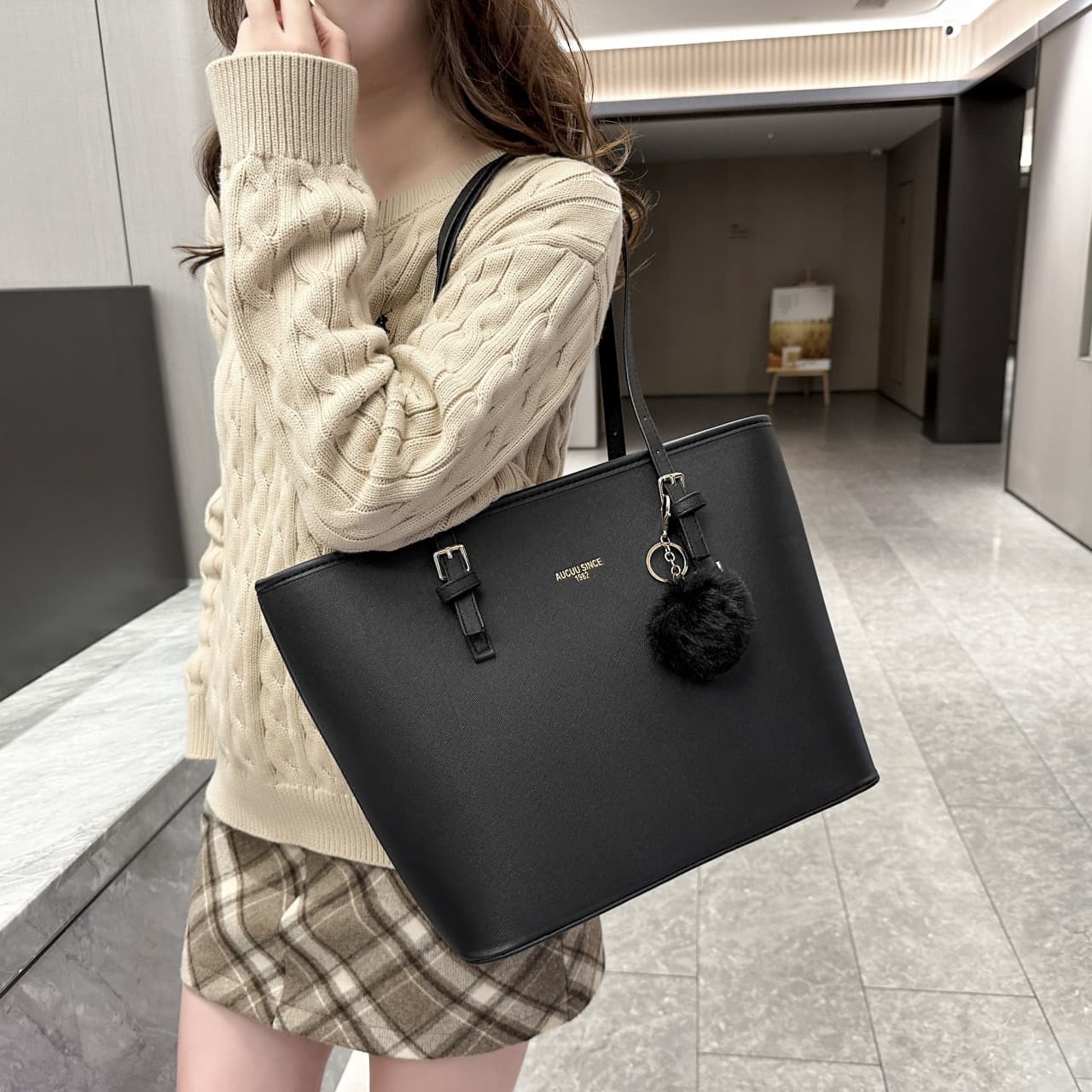 New Style Shoulder Bag Handbag Fashion Casual Versatile Commute Patterned Women's Underarm Bag Tote Bag Wholesale