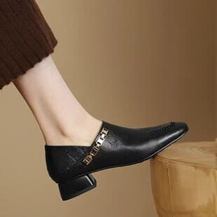 Spring/Autumn New Chunky Heel Lazy Flats, Deep Mouth Comfort Chain Loafers, Beige Black Split Toe Kitten Heel