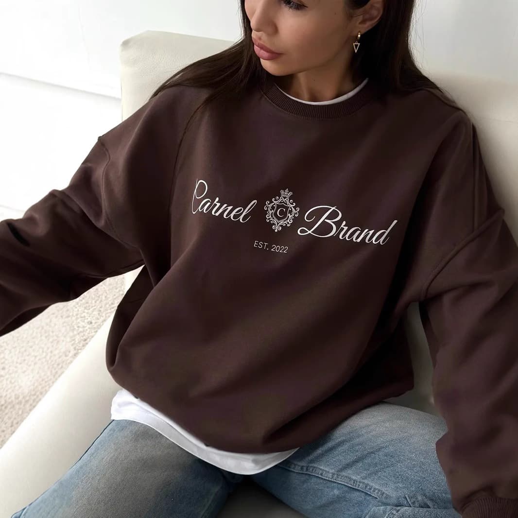Oversize loose and versatile personality, fashionable temperament, ladylike design, letter print, velvet and thickened sweatshirt trendy