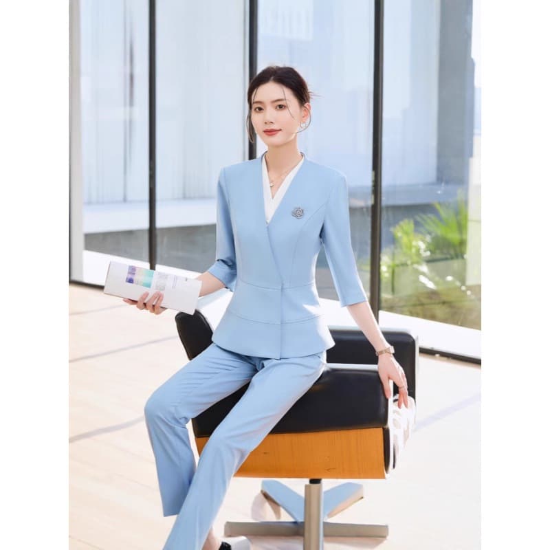 Dongguan factory direct professional sky blue three-quarter sleeve V-neck small blazer jacket for women, mid-sleeve pants, OL white-collar formal wear