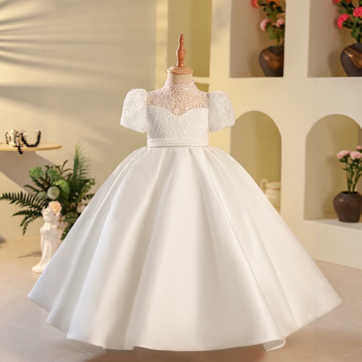 High-end Girls White Dress Luxury Unique Children Host Piano Performance Princess Birthday Flower Girl Gown
