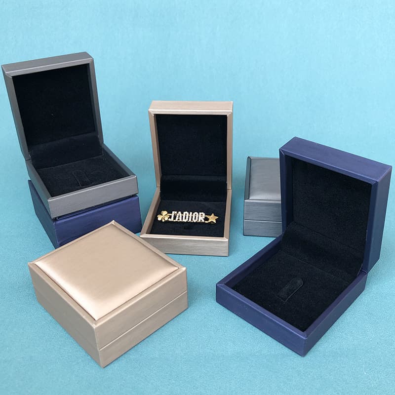 In Stock Factory Direct Fashion Brooch Box Badge Box Hair Clip Packaging Pin Gift Box Wholesale Jewelry Box