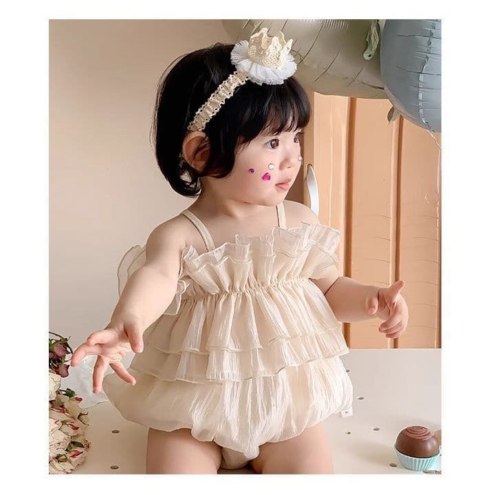 Baby clothes, summer clothes, thin slings, full moon bag, newborn baby's hundred-day princess dress, baby girl's onesie
