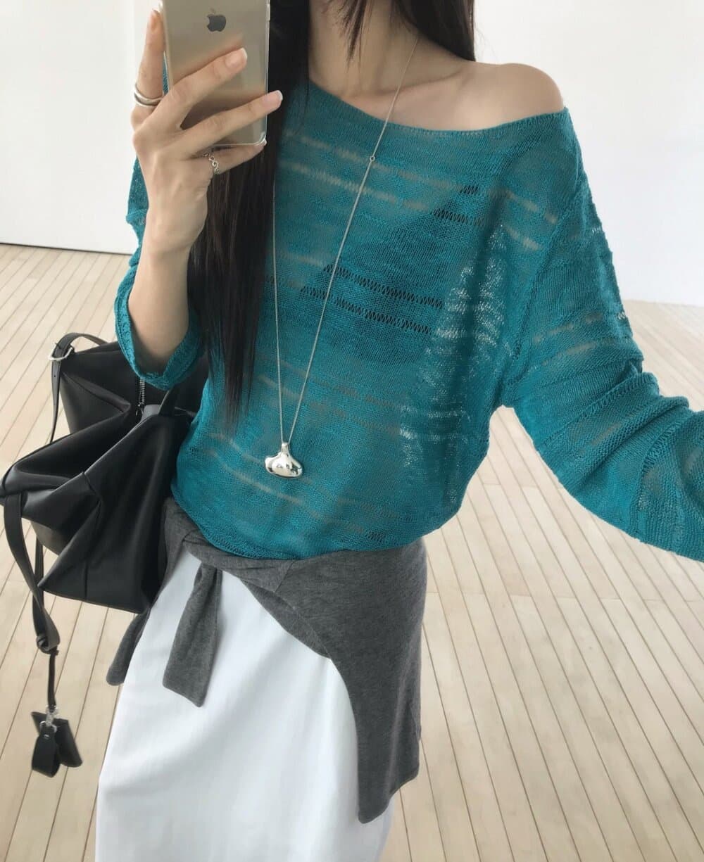 Korean Chic Early Autumn New Korean Basic Solid Cutout One-Shoulder Relaxed Long Sleeve Knit Top for Women