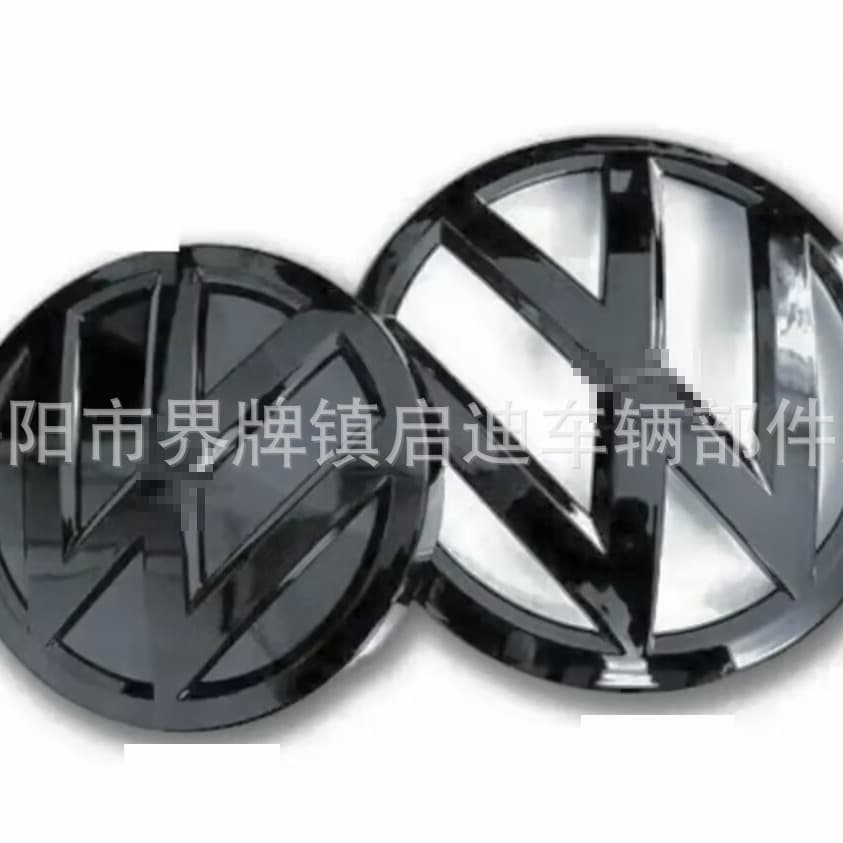 Black emblem grille badge for Volkswagen Golf 7 / Golf 7.5 / Golf 6 / Golf 5 modification