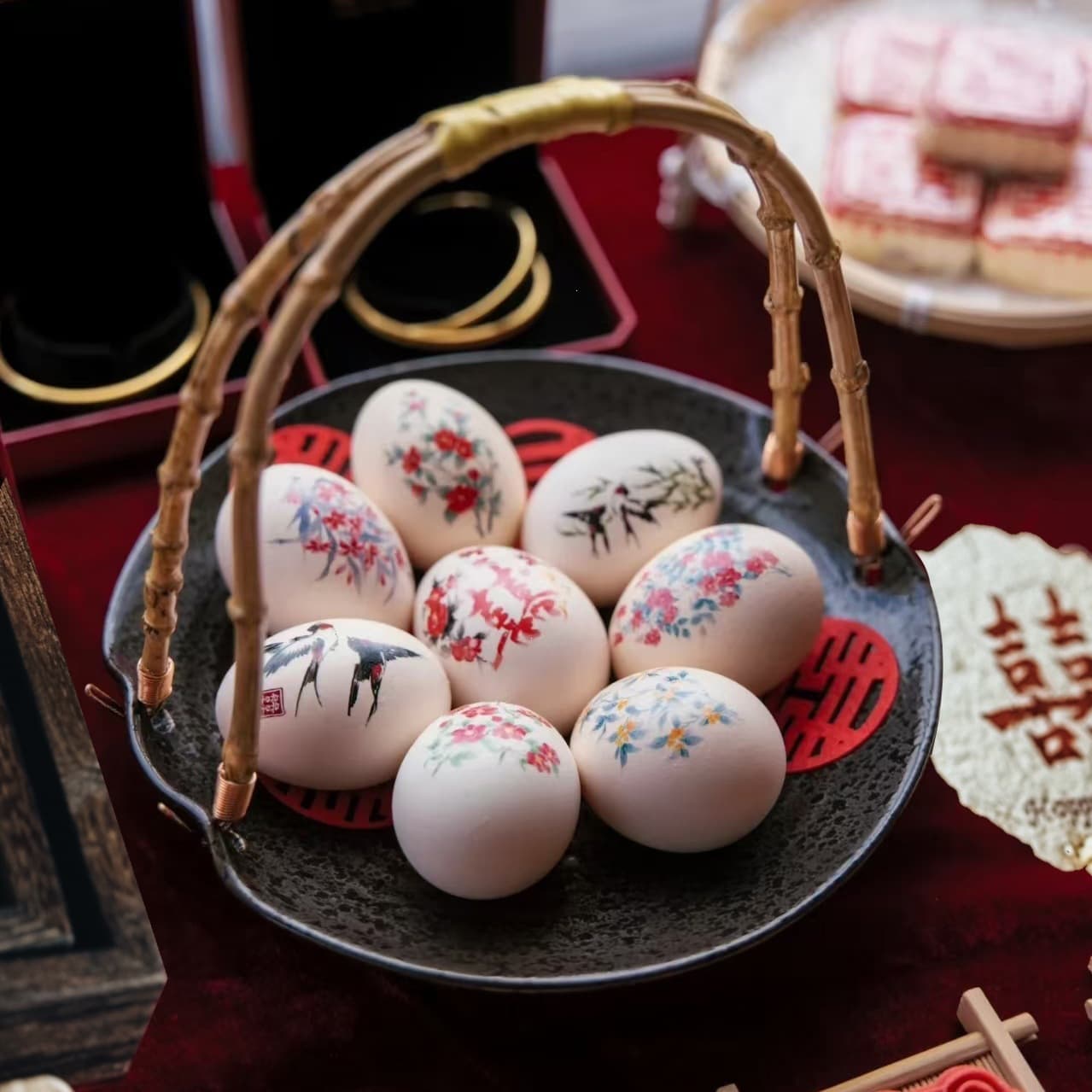 Creative Ceramic Plate, Birthday Egg Basket, Engagement Egg Basket, Hotel Specialty Serving Plate, Fruit Plate, Pastry Plate, Dish