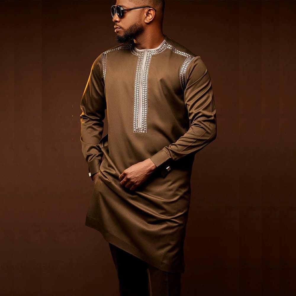New African ethnic style men's suit 2-piece long-sleeved embroidered shirt and casual pants men's suit in stock