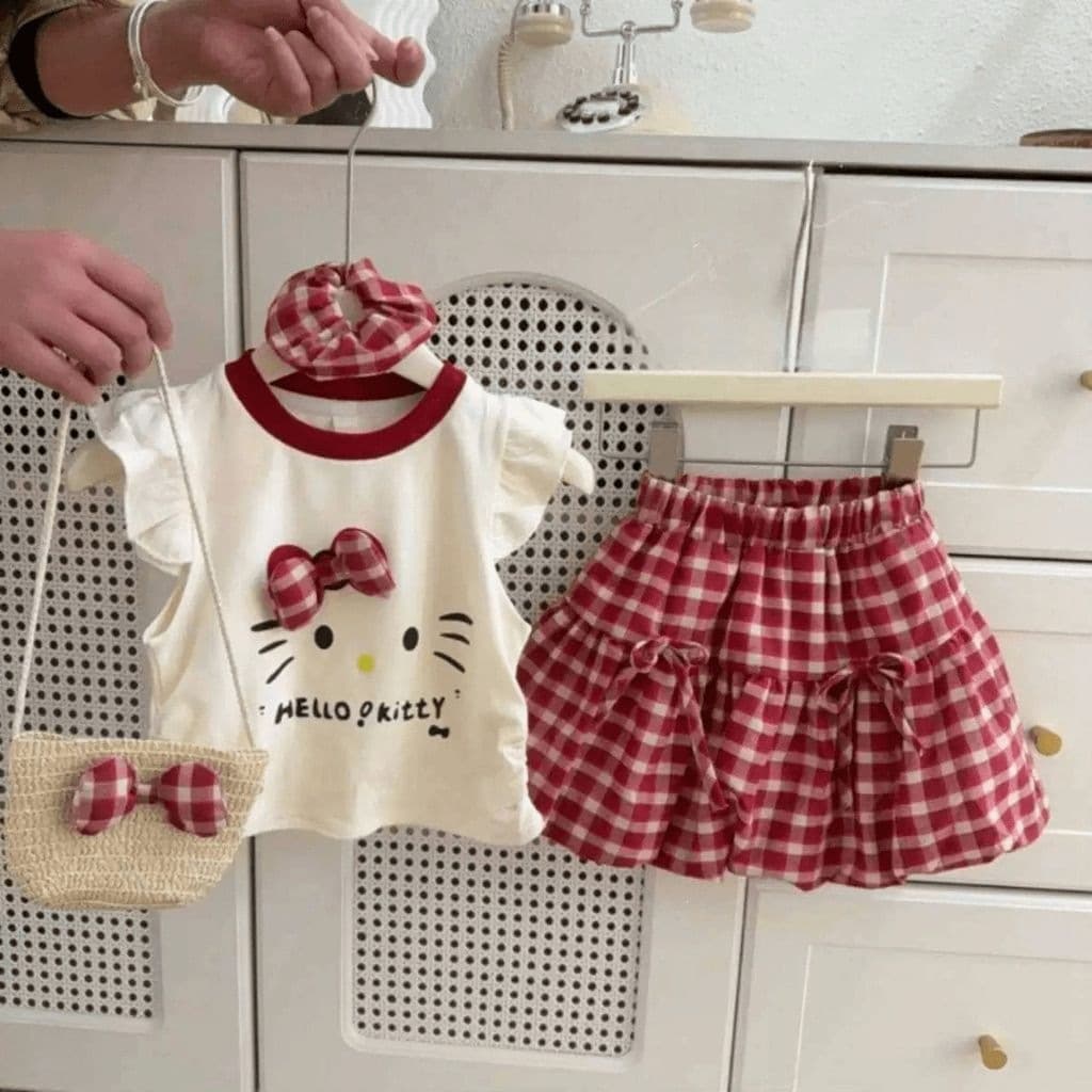 Girls Summer Suit 2026 New Baby Girl Summer Style Internet Celebrity Flying Sleeve Top Plaid Skirt Two-piece Trendy Set