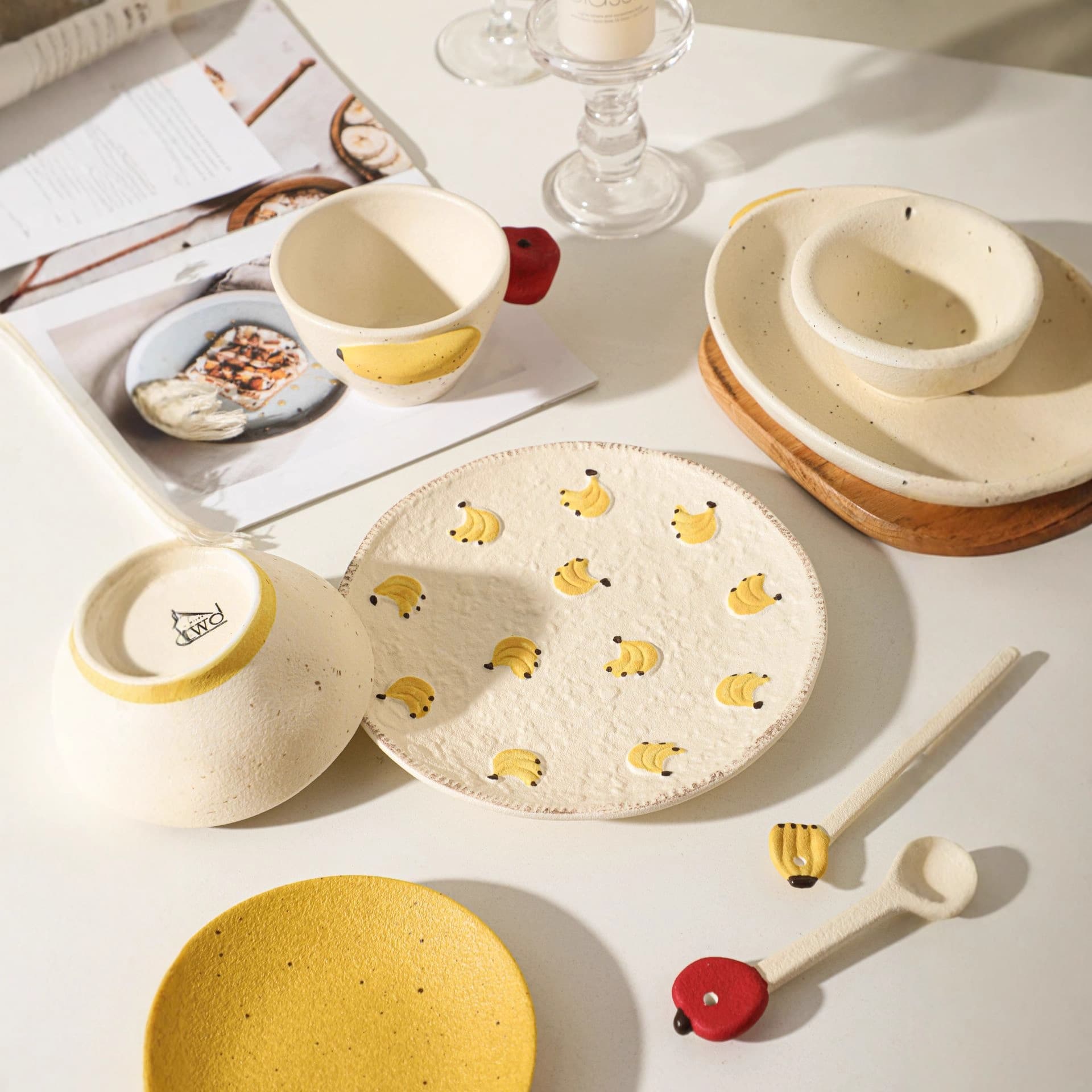 Apple Banana Ceramic Bowl and Plate Dinnerware Set - Plates, Cups, Soup Bowls, Cute Internet-Famous Creative Gift Dinnerware Set