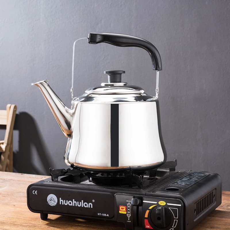 Non-magnetic whistling stainless steel kettle, thickened large capacity for gas whistling boiling kettle, induction and gas stove teapot