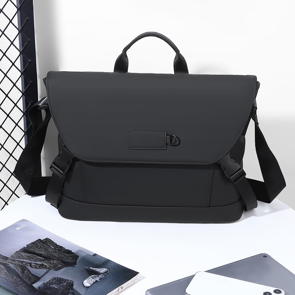 Men's Single Shoulder Bag, Casual Horizontal Crossbody Bag, Large Capacity, High-End Style, Versatile, Lightweight Men's Bag, Portable Bag