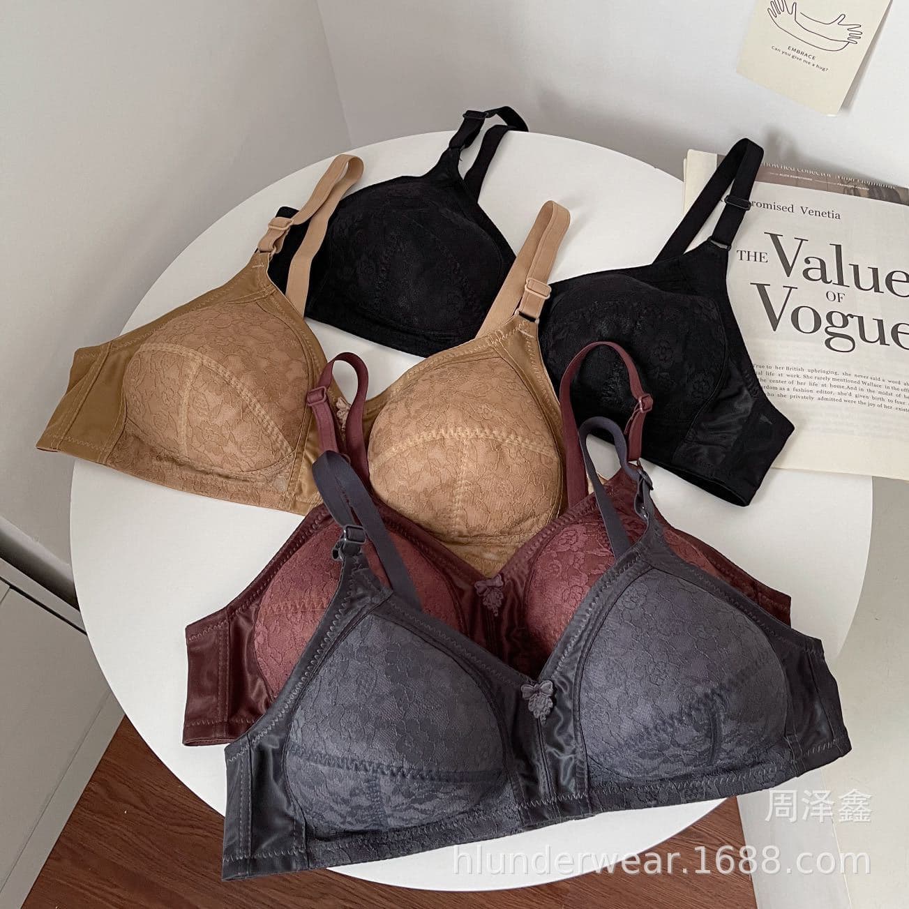 Factory Direct New Style Wire-Free Bra Lace Design Back 3-Row Hook Mother Large Cup Thin Cup Bra Wholesale