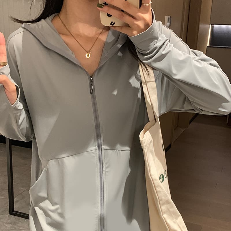 UPF50+ Women's Sun Protection Jacket Anti-UV Ice Silk Breathable Loose Outerwear Short for Petite Outdoor Skinwear Summer
