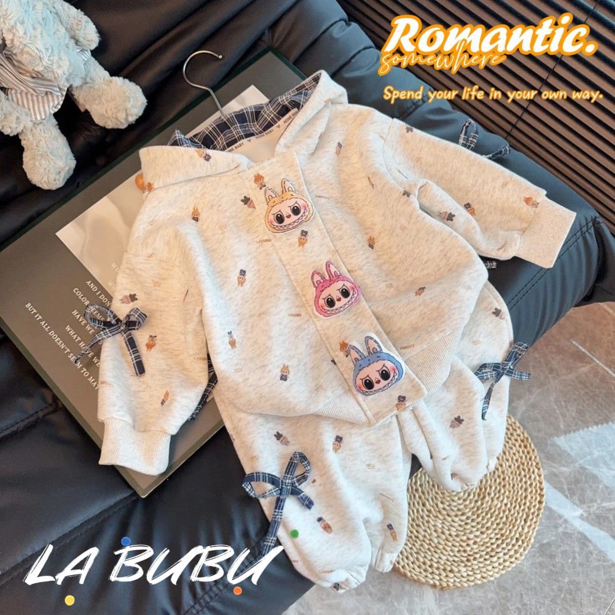 2025 New Style Lined Sweatshirt Set, Spring and Autumn Style, Girls' Parent-Child Outfit, 3D Doll Sports Hooded Two-Piece Set