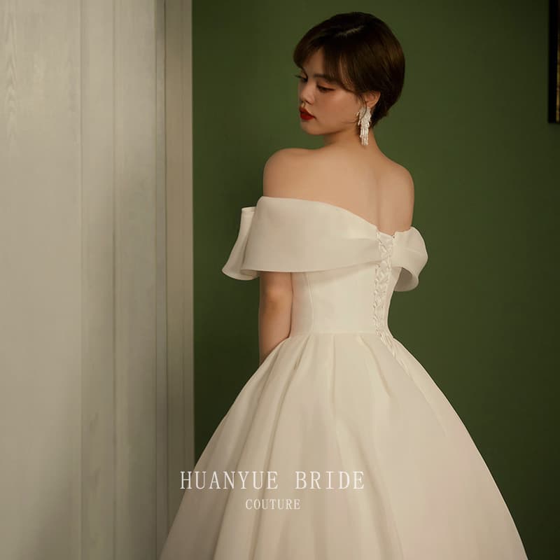 Satin Light Wedding Dress Simple Sweet Bow One-Shoulder Art Exam Slim Floor-Length Hostess Banquet Evening Dress Women