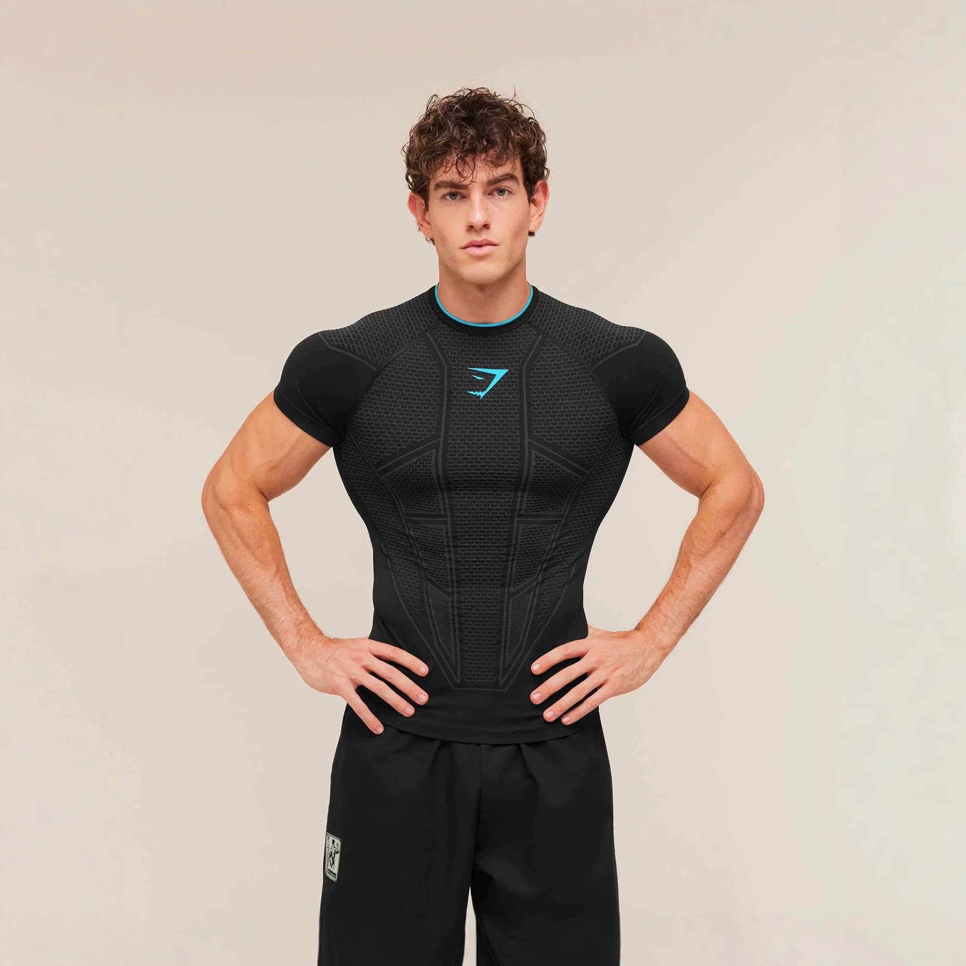 GYM Shark SHARK/ONYX V1 Men's T-Shirt Athletic Fitness Stretch Crew Neck Short Sleeve Compression Top