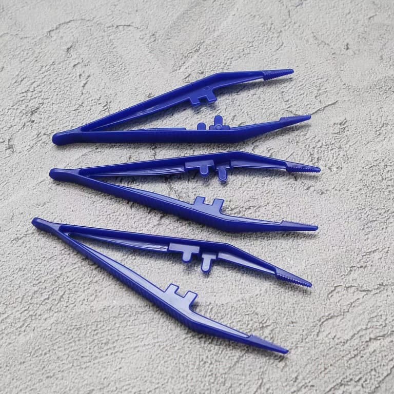 Plastic tweezers 13cm tweezers blue tweezers