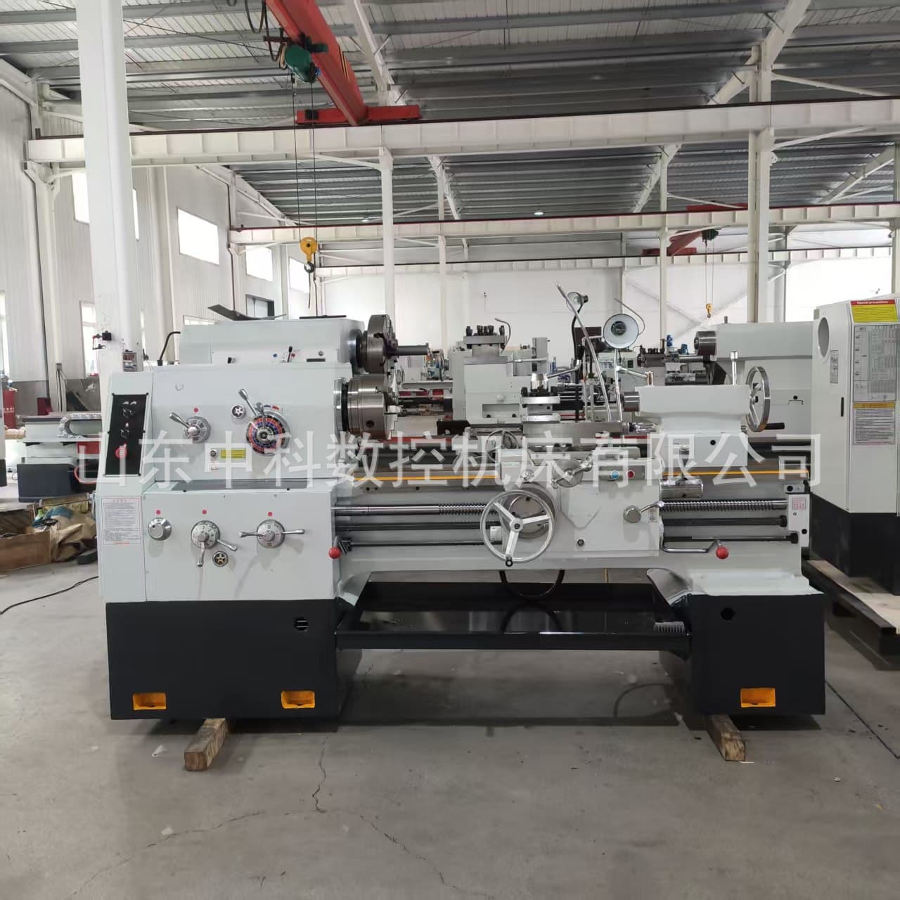 Manufacturer's spot C6150*1000 ordinary lathe C6150 optional center frame chuck protection rear protection digital display