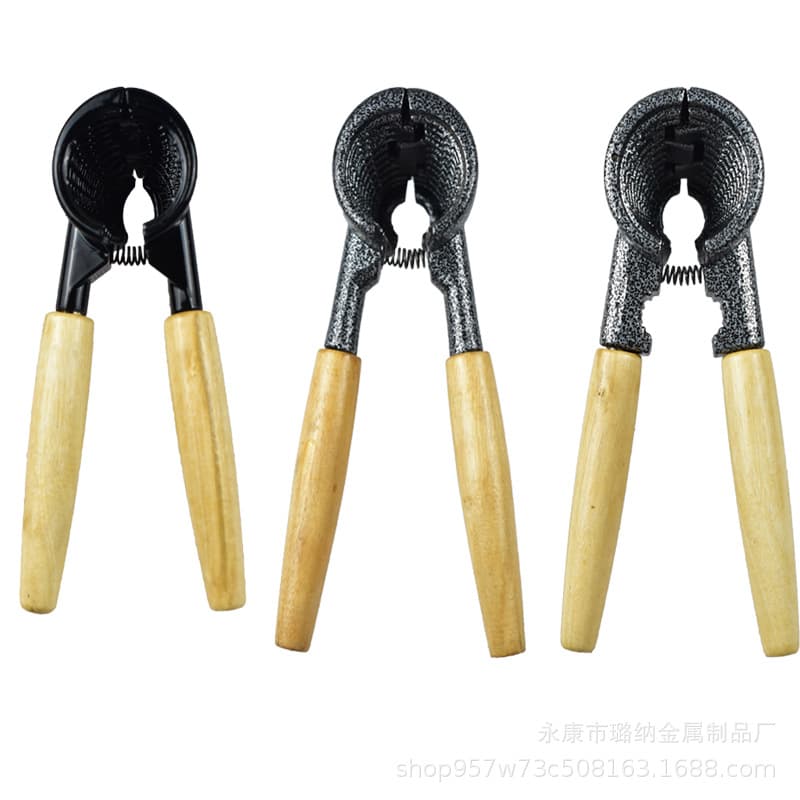 Wooden Handle Anti-slip Nutcracker Dual-opening Cross-border Hot-seller Anti-splash Export Nut Opening Tool Funnel Type