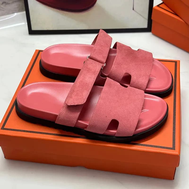 In-Stock H Brand Two-Tone Soft-Soled Comfortable Versatile Unisex Slippers, Popular European Style Flat Sandals
