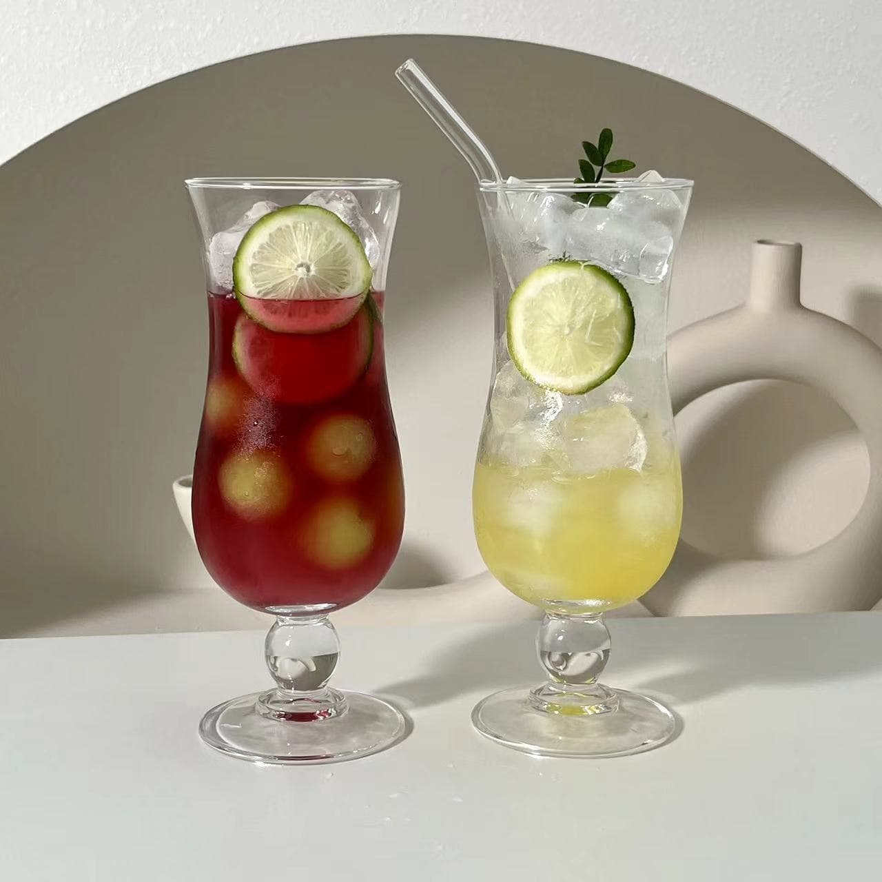 Modern Minimalist Glass Hurricane Cocktail Cup High Footed Juice Bar Milk Tea Mojito Chicken Wings Restaurant Universal Round Shape